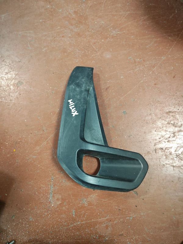 toyota hilux çıkma orjinal torpido yan parça