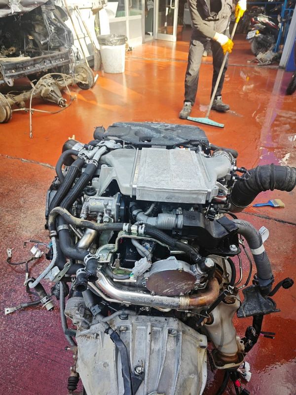 Toyota hilux çıkma motor