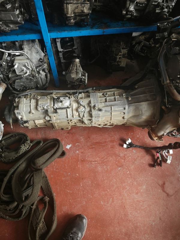 Toyota hilux çıkma orjinal 2023 4x4 manuel şanzıman