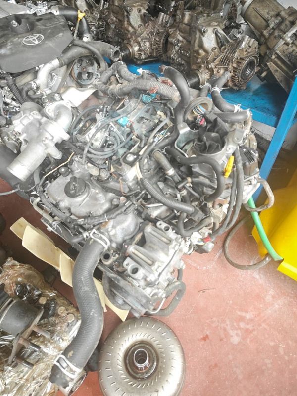 Isuzu d max çıkma orjinal euro5 komple motor