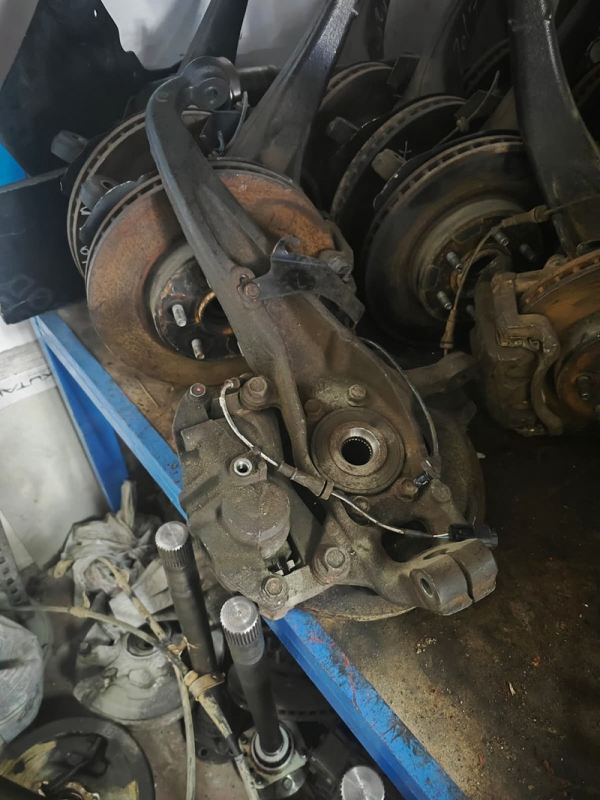 Nissan navara Euro 6 2016-2023 Model Ön Taşıyıcı