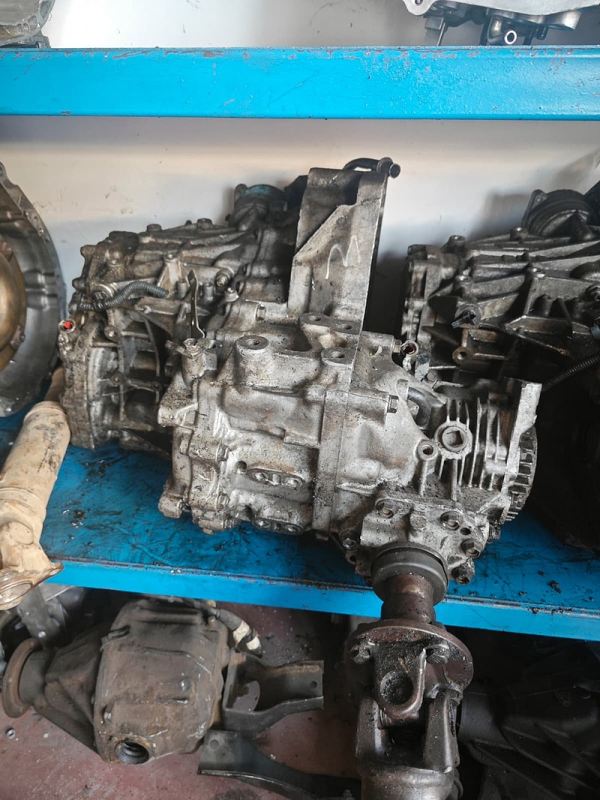 Nissan XTrail Çıma Orjinal 2,0 Benzinli Otomatik Şanzıman